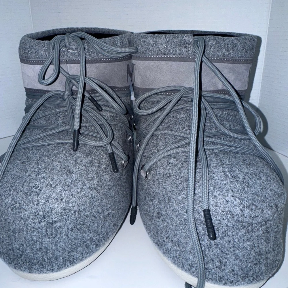 Moon Boot Icon Low Grey Felt Snow Boots 10-11.5US